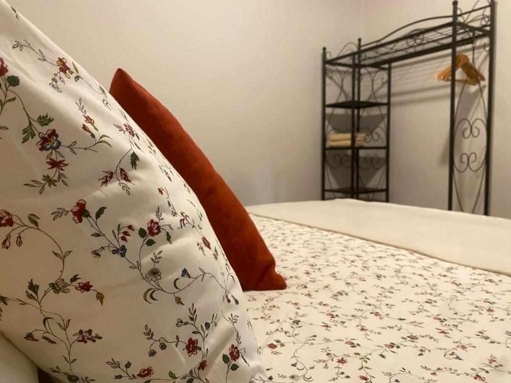 Apartamento Las Murallas ปัมโปลนา ภายนอก รูปภาพ